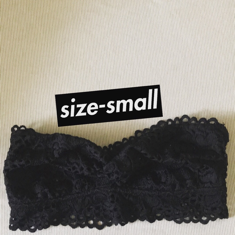 Strapless lace Bralette